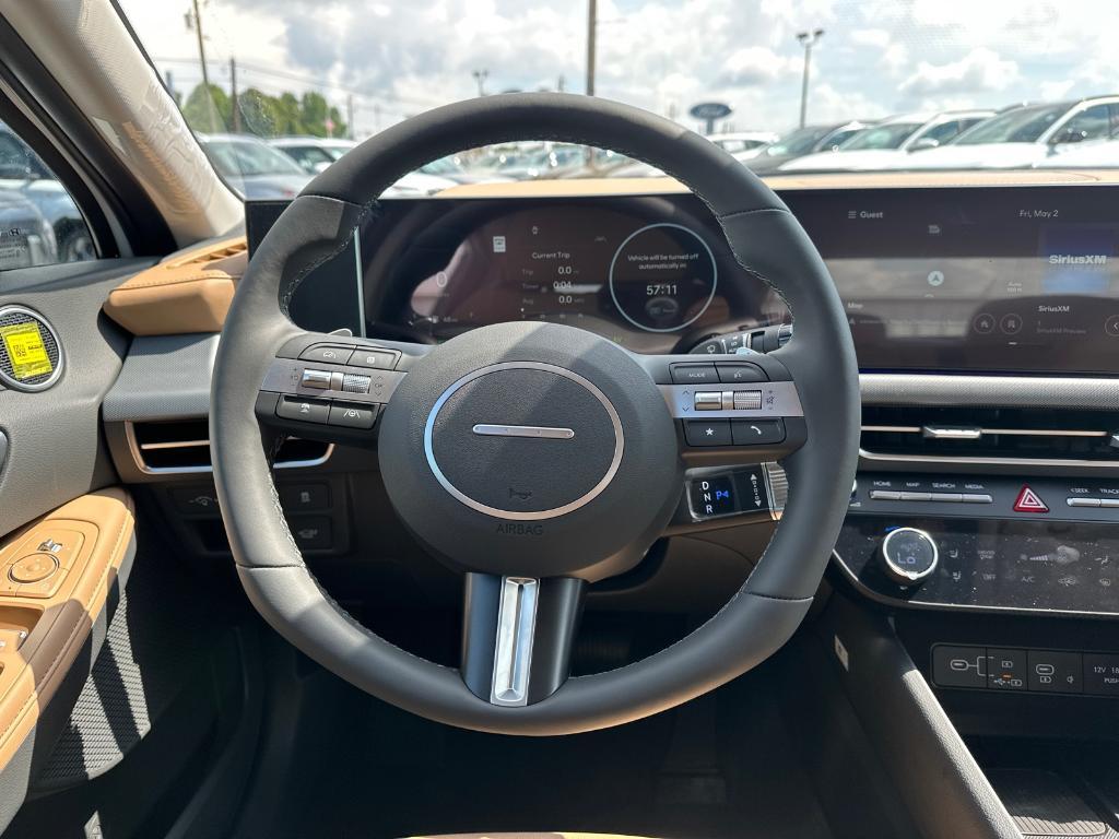 new 2025 Hyundai Sonata Hybrid car, priced at $39,611