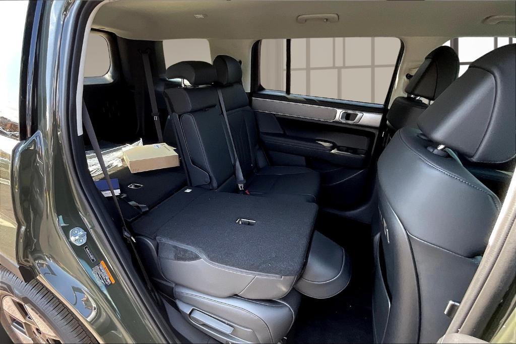 new 2026 Hyundai SANTA FE HEV car, priced at $42,198