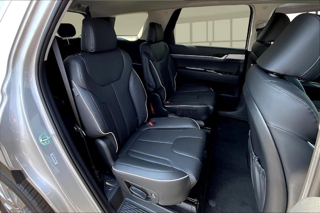 new 2025 Hyundai Palisade car, priced at $42,416