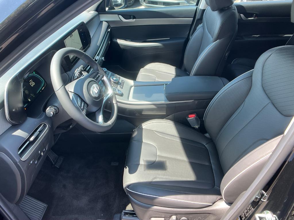 new 2025 Hyundai Palisade car, priced at $42,316