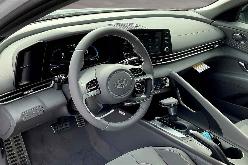 new 2025 Hyundai Elantra car, priced at $25,696