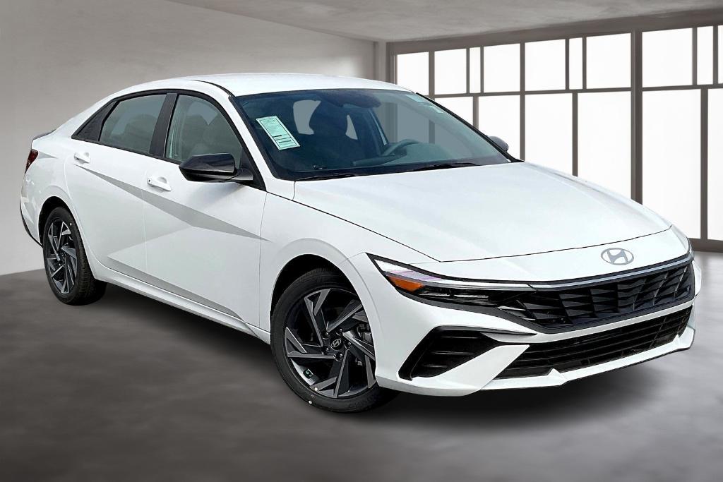 new 2025 Hyundai Elantra car, priced at $25,696