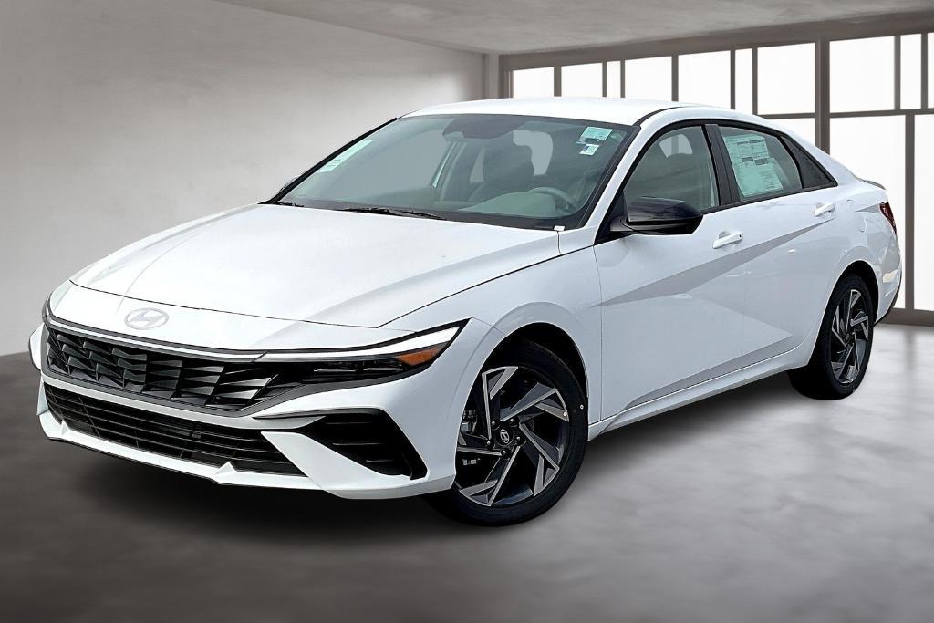 new 2025 Hyundai Elantra car, priced at $25,696