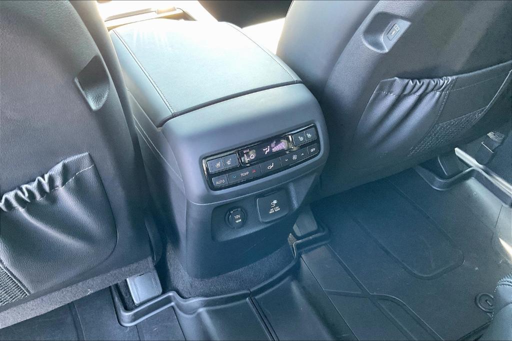 used 2024 Hyundai Palisade car, priced at $40,398