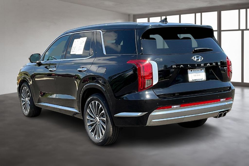 used 2024 Hyundai Palisade car, priced at $40,398