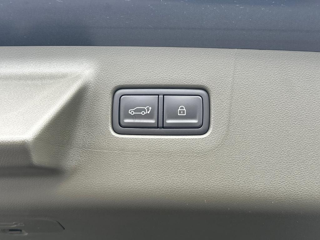 new 2025 Hyundai Santa Fe car, priced at $46,536