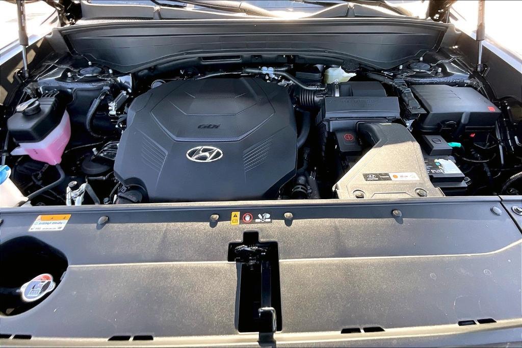 new 2025 Hyundai Palisade car, priced at $56,456