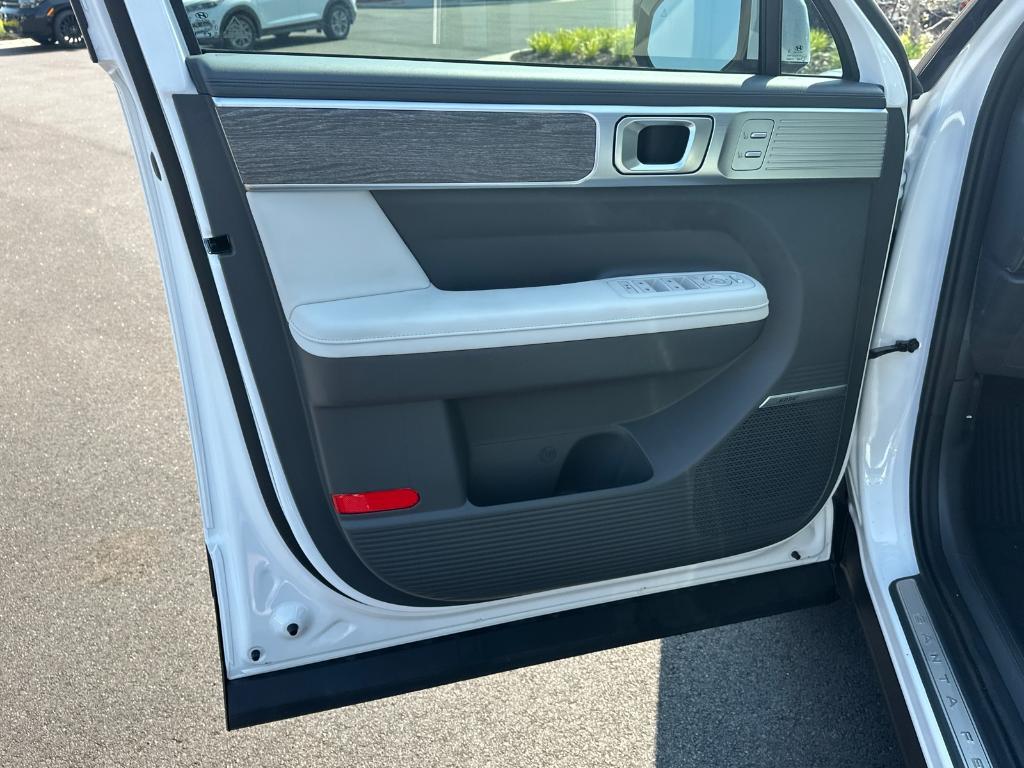 new 2025 Hyundai SANTA FE HEV car, priced at $51,575