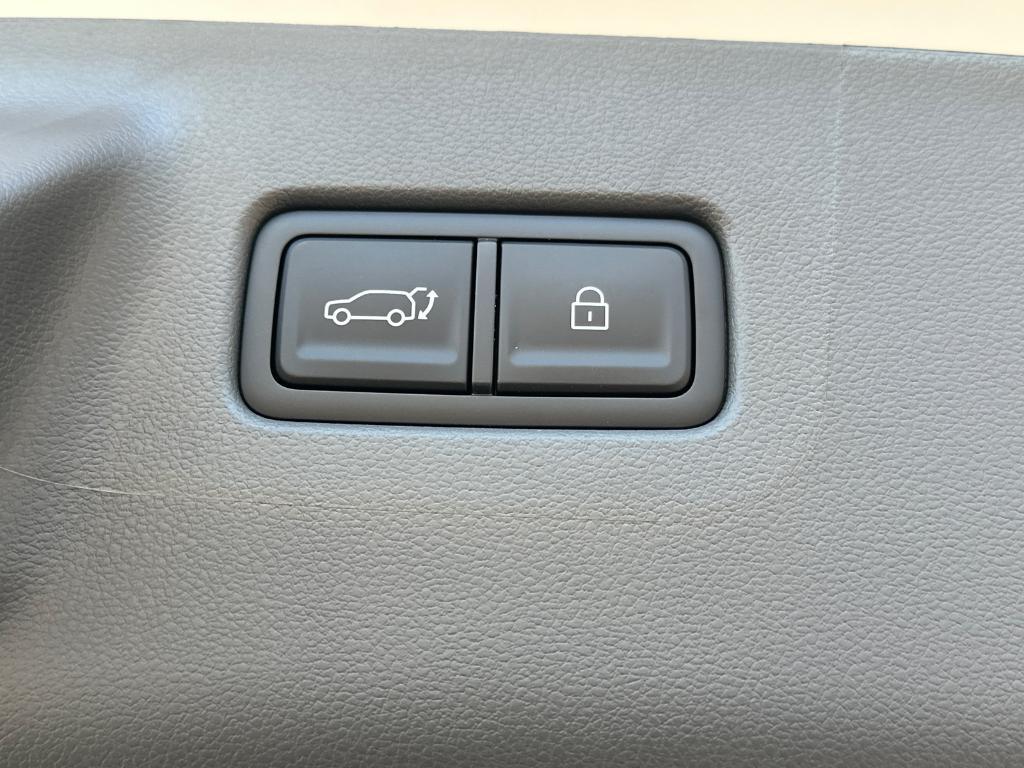 new 2025 Hyundai SANTA FE HEV car, priced at $51,575