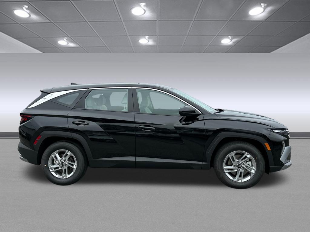 new 2025 Hyundai Tucson car, priced at $28,146