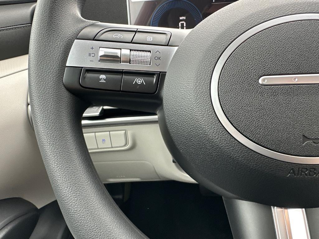 new 2025 Hyundai Tucson car, priced at $28,146