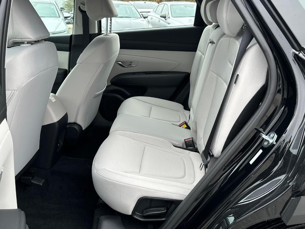 new 2025 Hyundai Tucson car, priced at $28,146