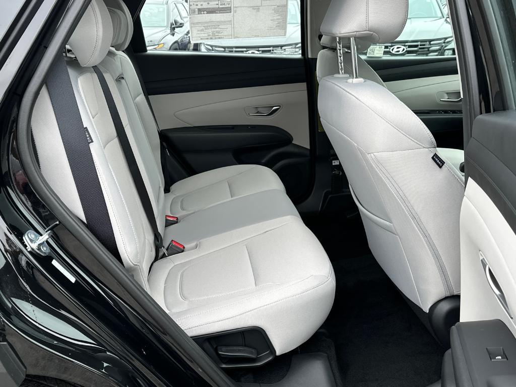 new 2025 Hyundai Tucson car, priced at $28,146