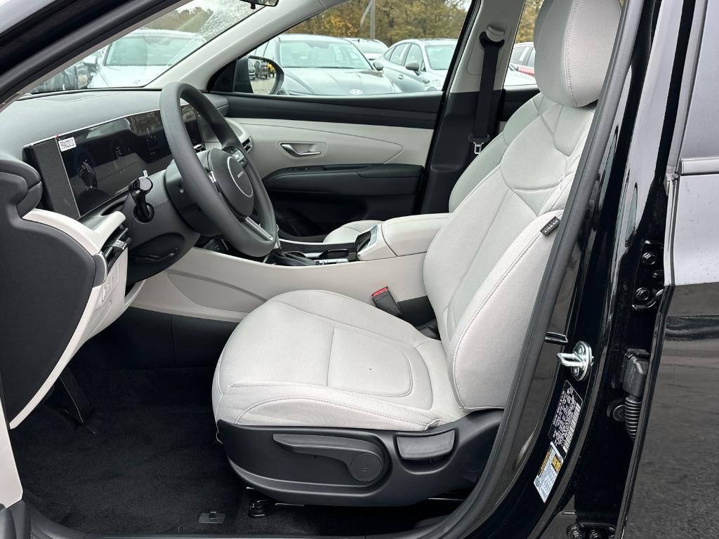 new 2025 Hyundai Tucson car, priced at $28,146