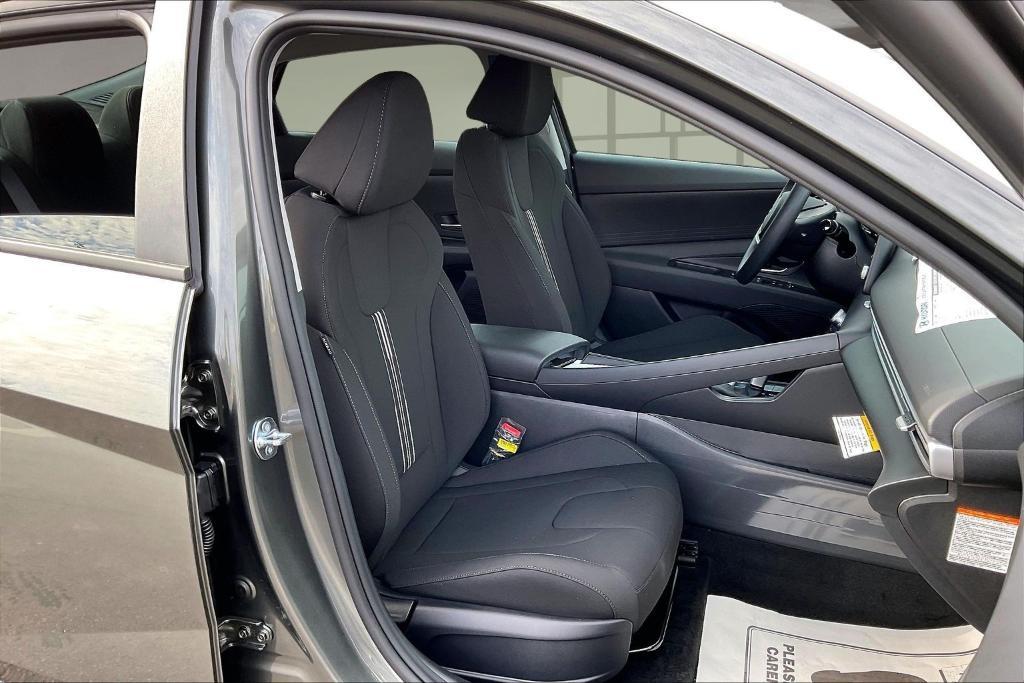 new 2026 Hyundai ELANTRA HEV car, priced at $28,403