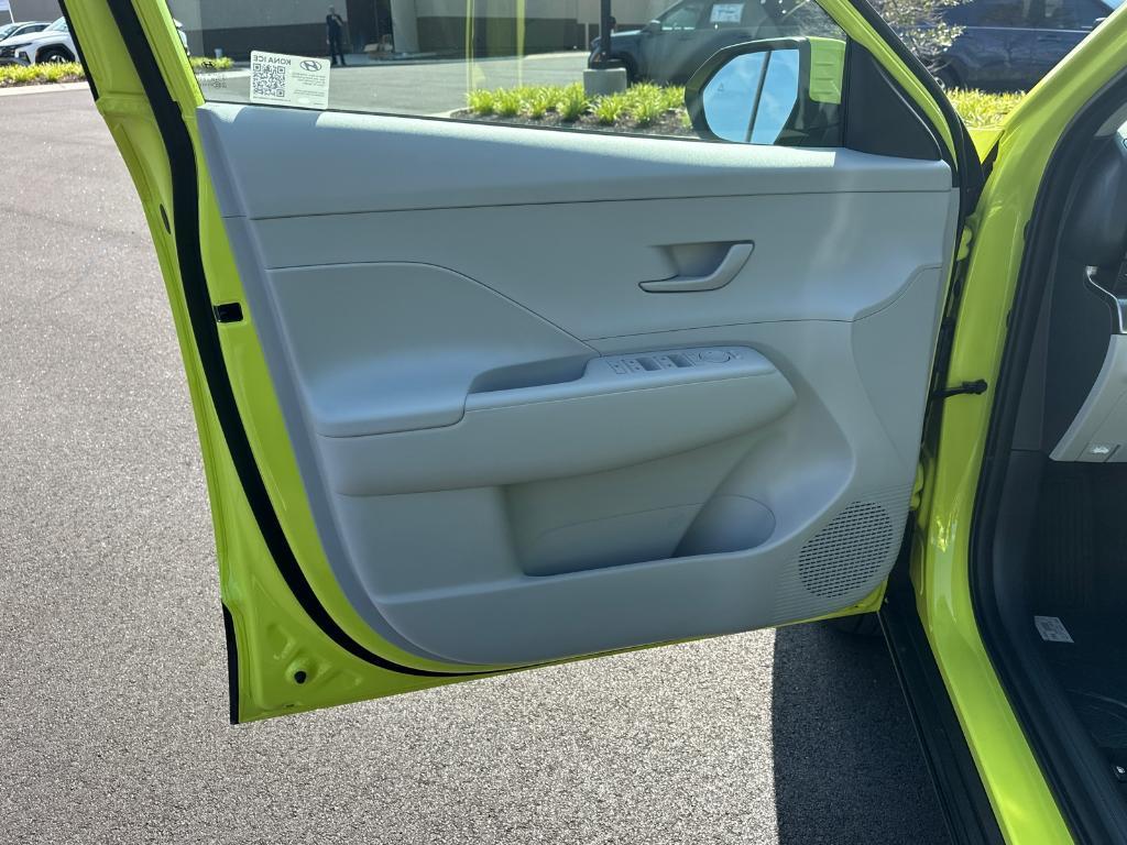 new 2025 Hyundai Kona car, priced at $28,646