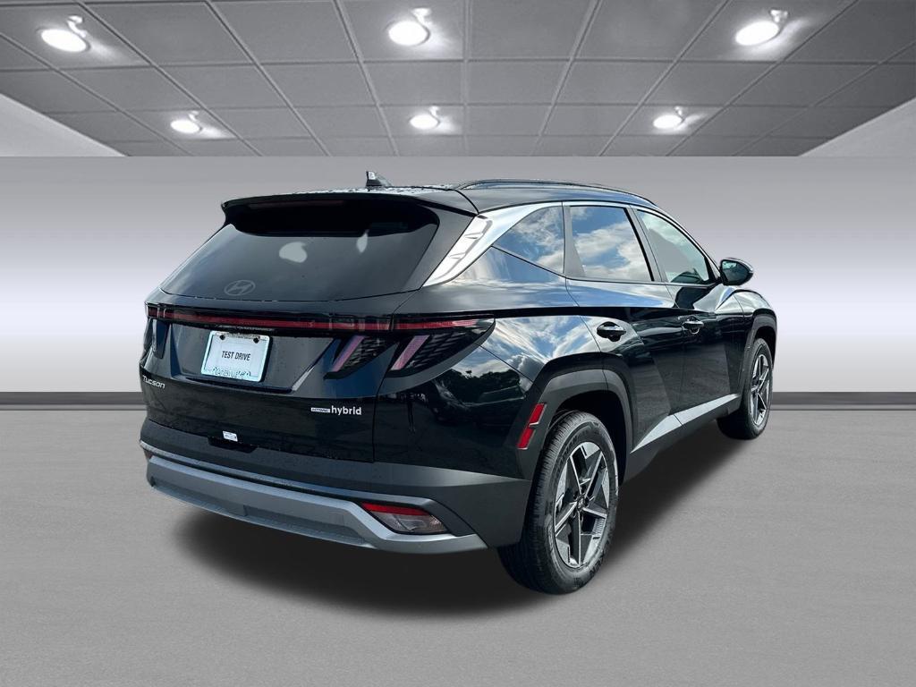 new 2025 Hyundai TUCSON Hybrid car, priced at $38,021