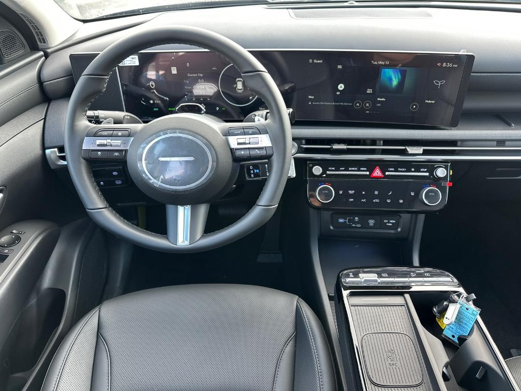 new 2025 Hyundai TUCSON Hybrid car, priced at $38,021