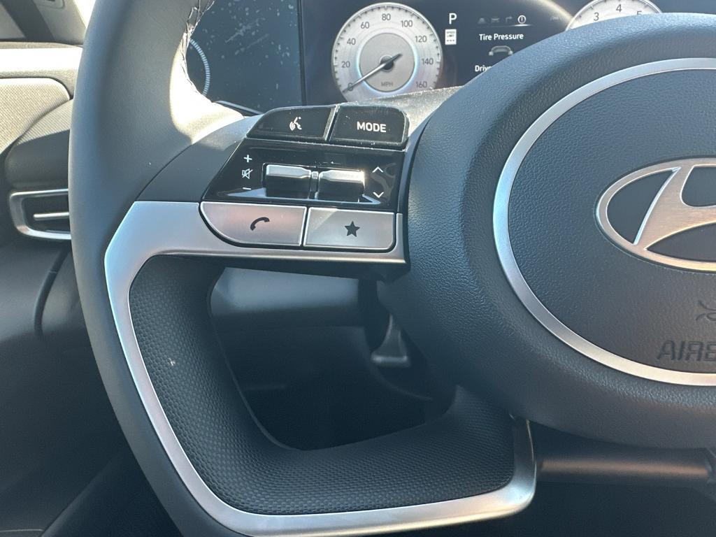 new 2025 Hyundai Elantra car, priced at $29,151