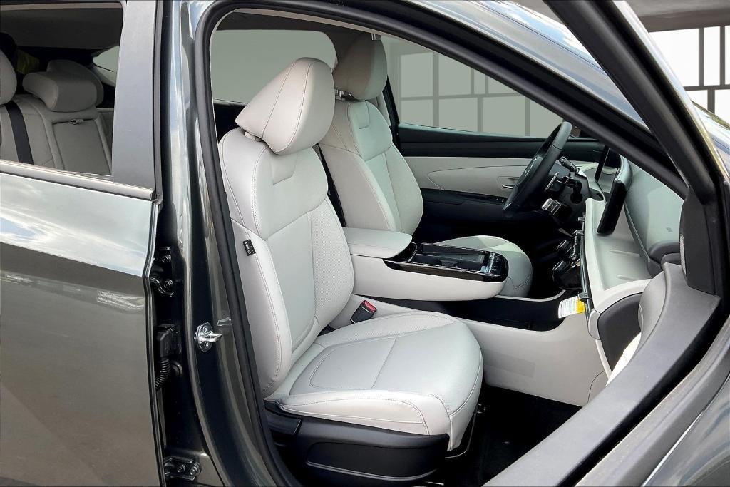 new 2025 Hyundai TUCSON Hybrid car, priced at $38,951