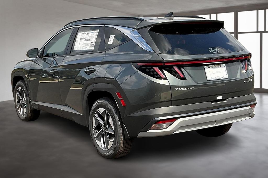 new 2025 Hyundai TUCSON Hybrid car, priced at $38,951