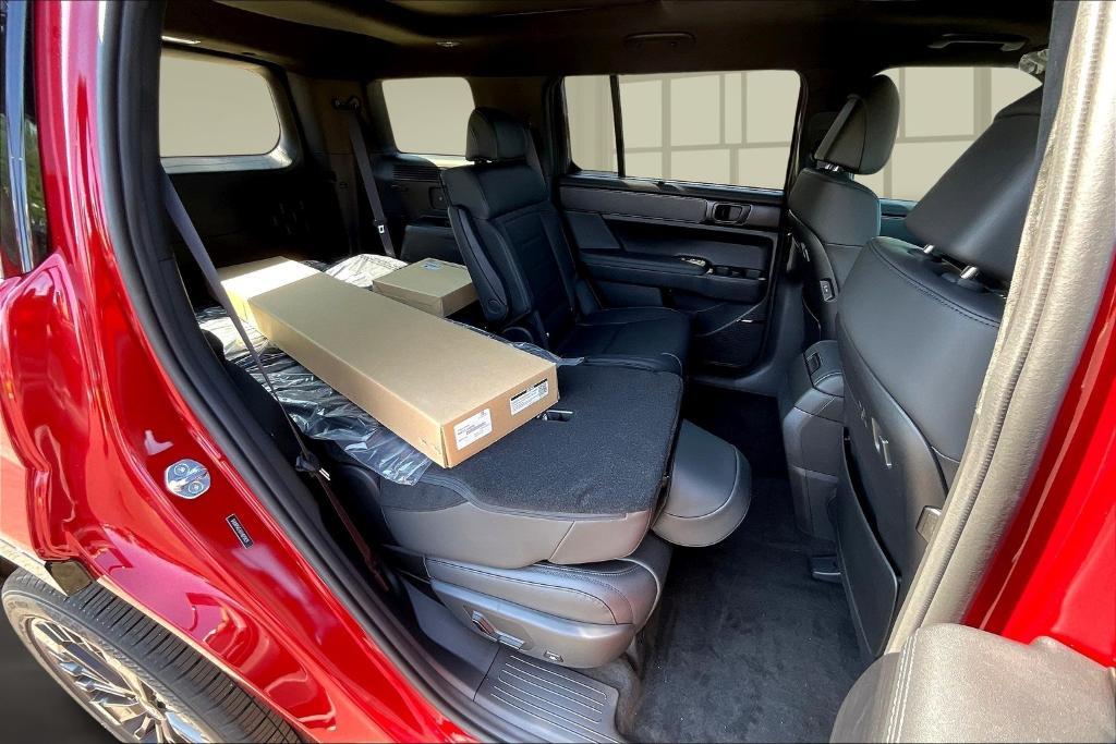 new 2026 Hyundai SANTA FE HEV car, priced at $52,393