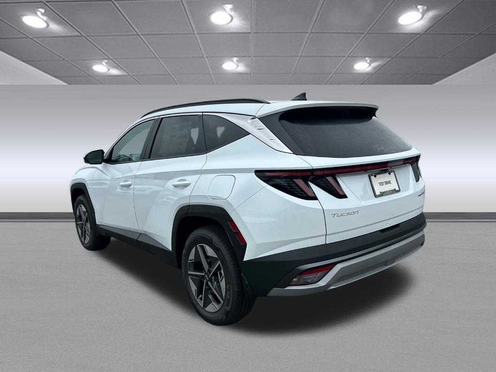 new 2025 Hyundai TUCSON Hybrid car, priced at $38,556