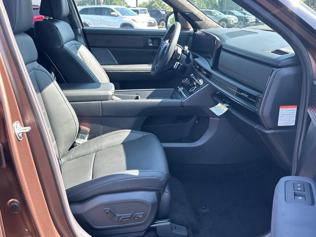 new 2025 Hyundai SANTA FE HEV car, priced at $50,286