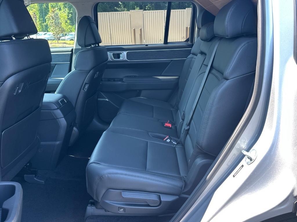 new 2025 Hyundai SANTA FE HEV car, priced at $46,141
