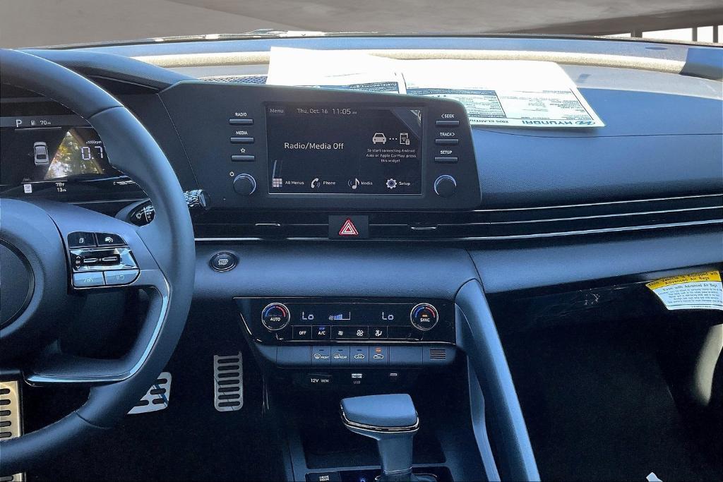 new 2025 Hyundai Elantra car, priced at $25,226