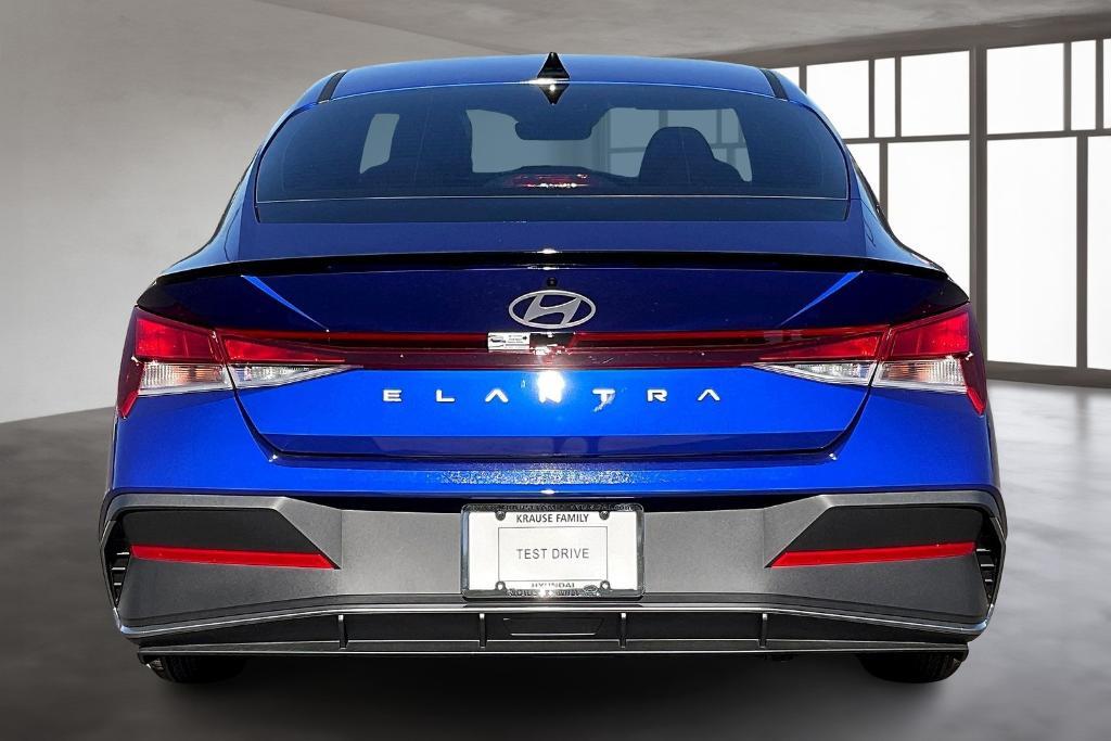 new 2025 Hyundai Elantra car, priced at $25,226
