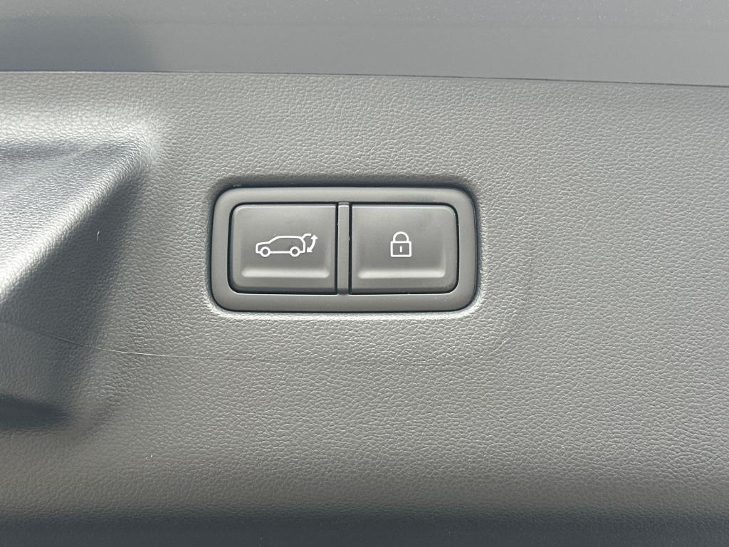 new 2025 Hyundai SANTA FE HEV car, priced at $38,291