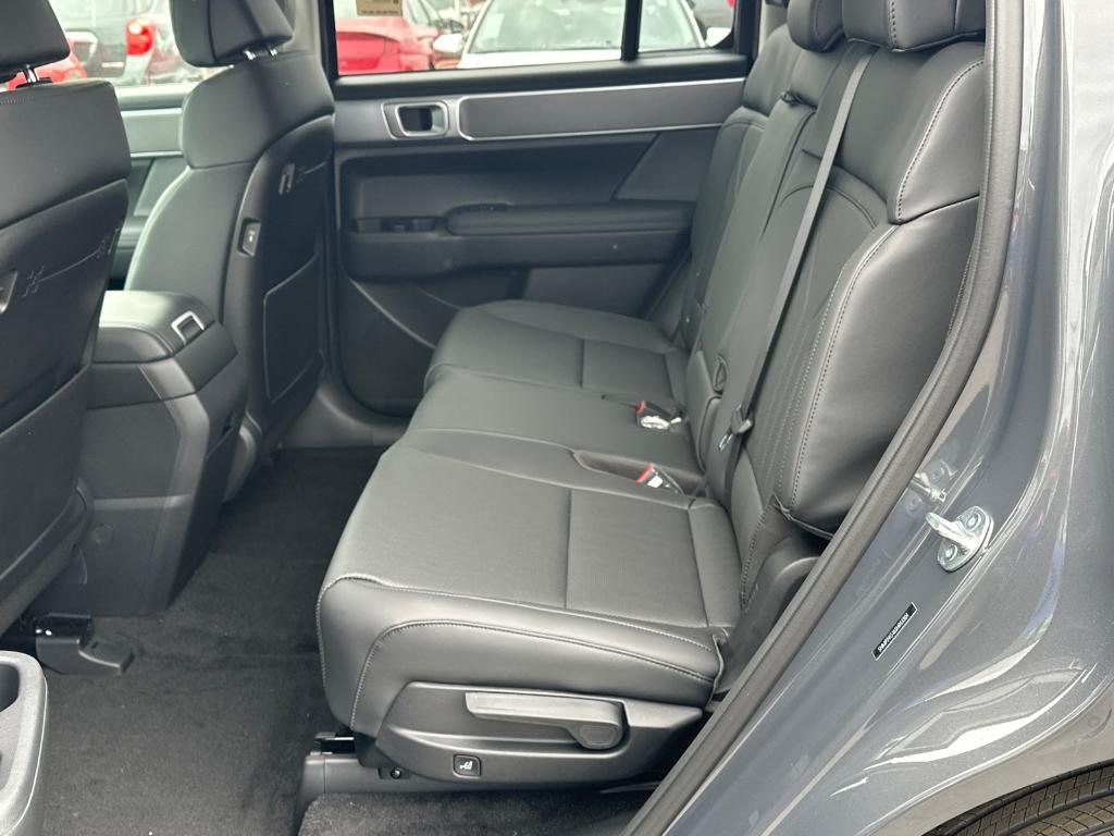 new 2025 Hyundai SANTA FE HEV car, priced at $38,291