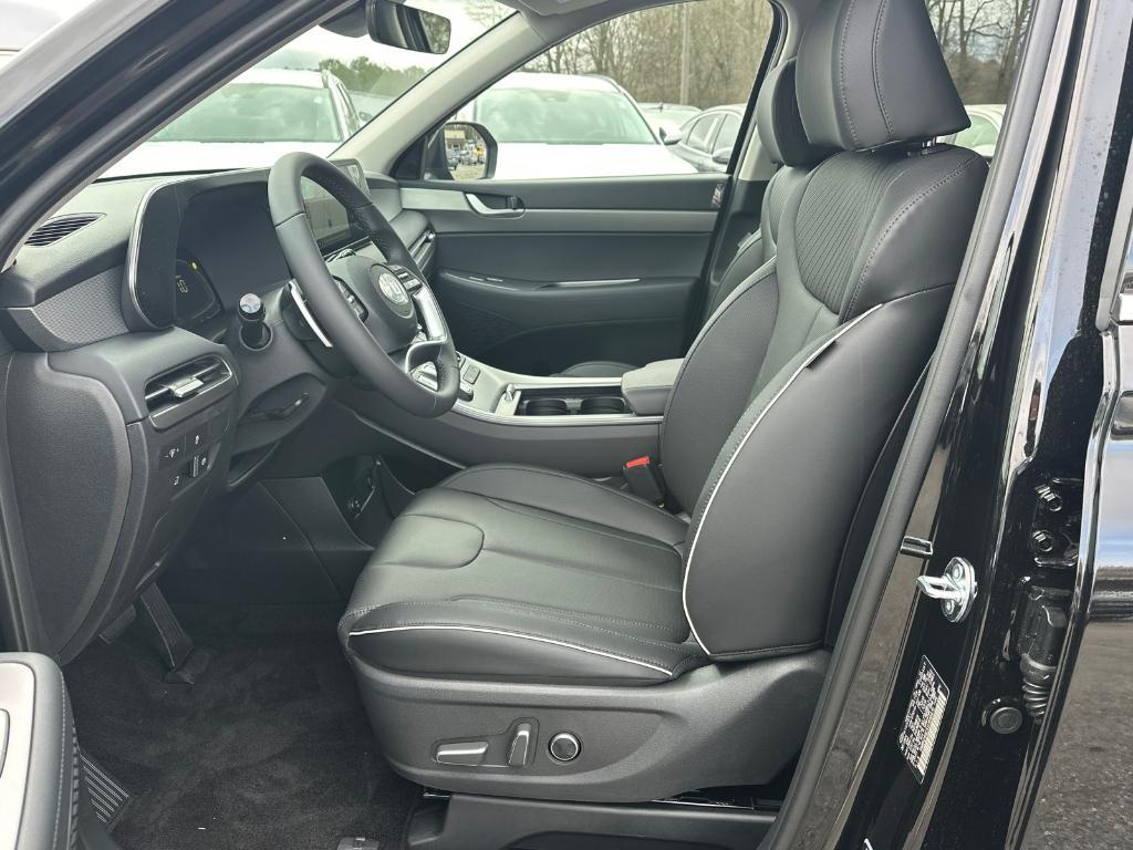 new 2025 Hyundai Palisade car, priced at $41,505