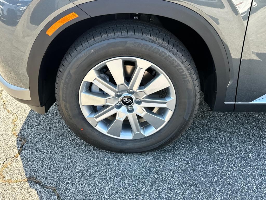 new 2025 Hyundai Palisade car, priced at $42,386
