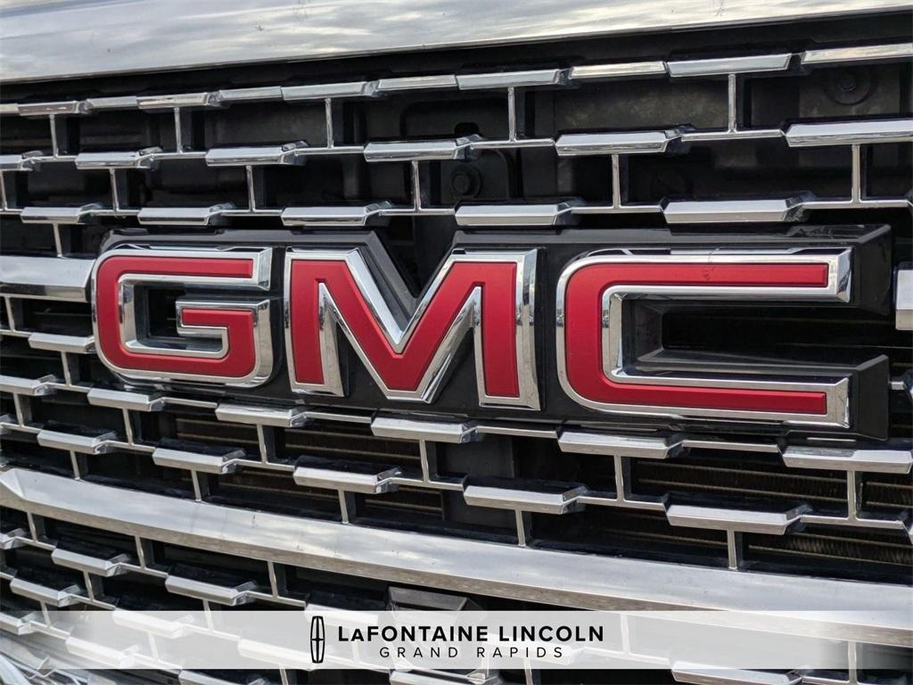 used 2021 GMC Acadia car, priced at $26,675