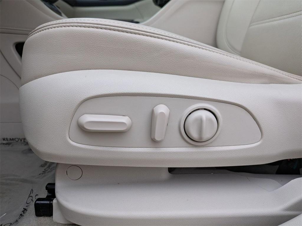 used 2021 GMC Acadia car, priced at $26,675