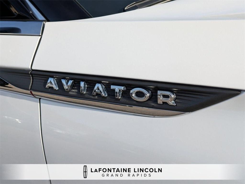 used 2024 Lincoln Aviator car, priced at $51,975