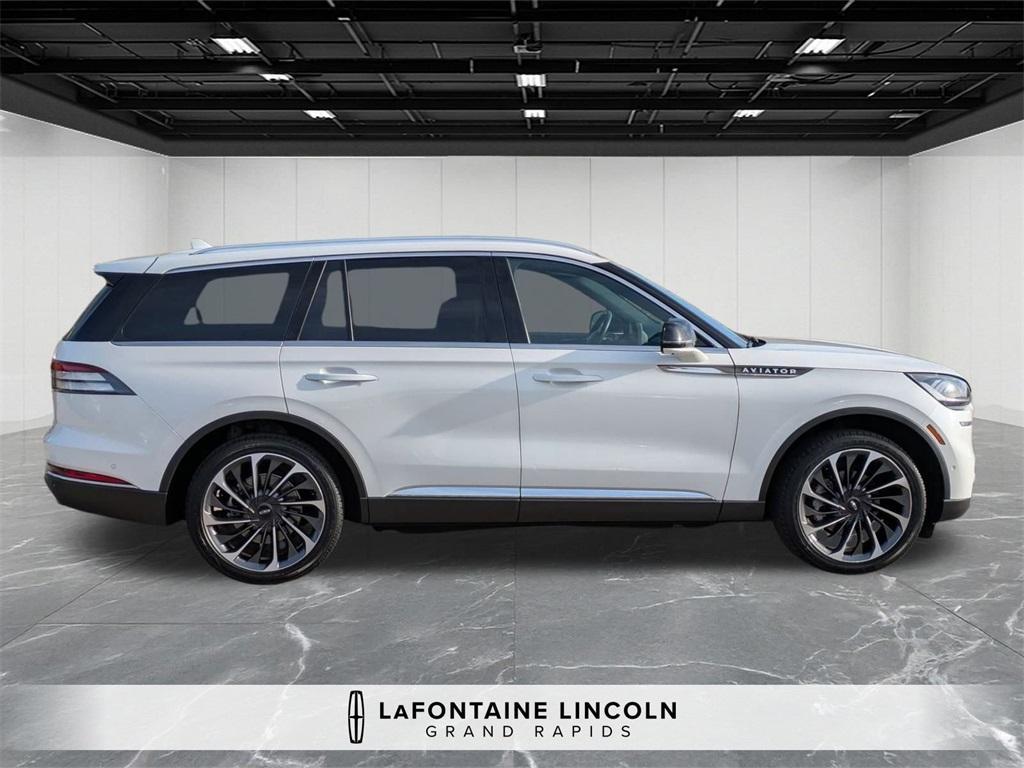 used 2024 Lincoln Aviator car, priced at $51,975