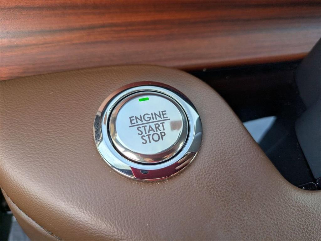 used 2024 Lincoln Aviator car, priced at $51,975