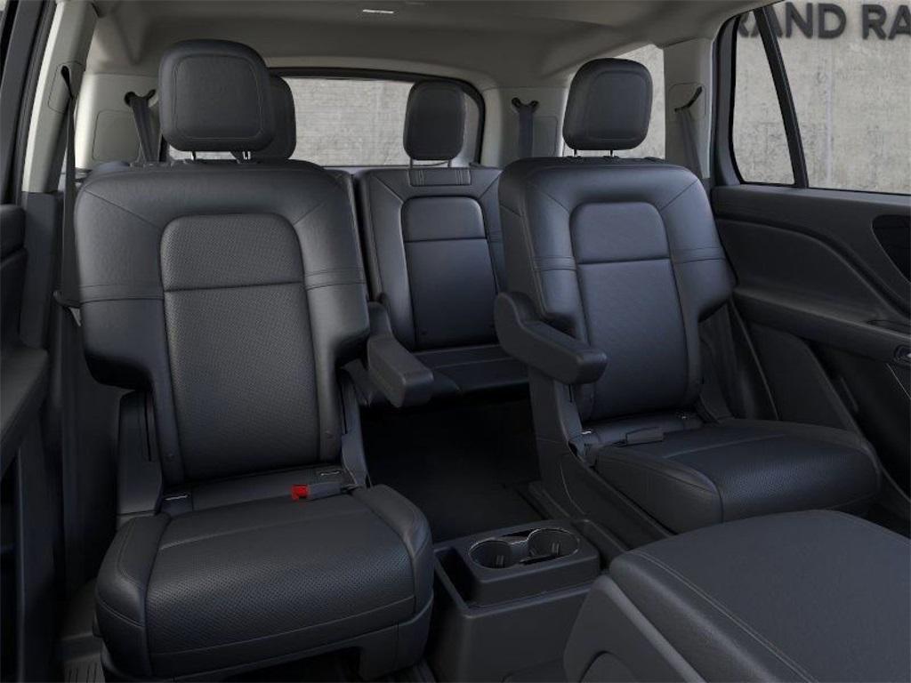 new 2025 Lincoln Aviator car, priced at $59,368