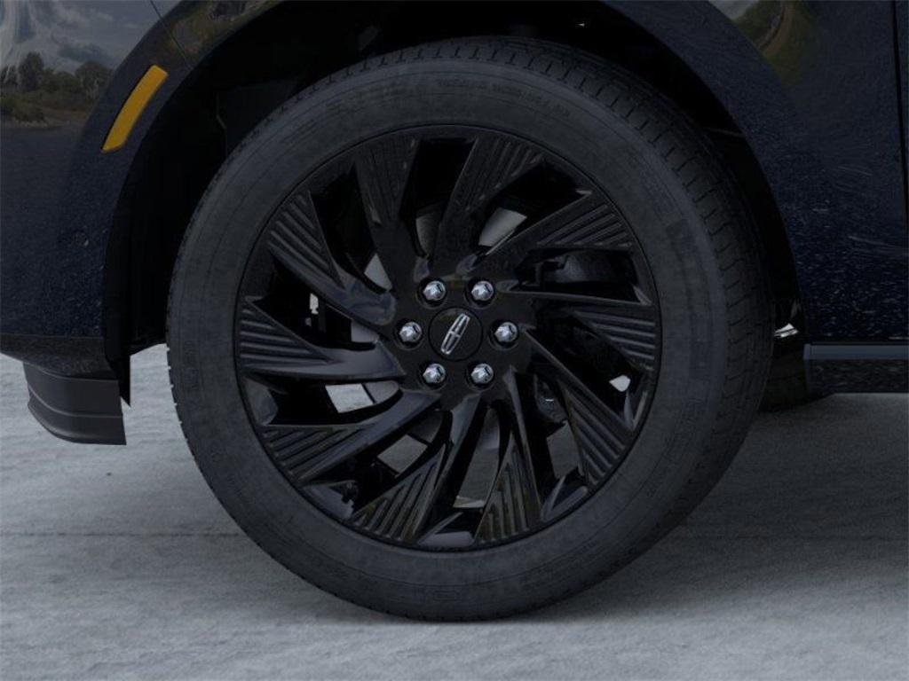 new 2025 Lincoln Navigator L car, priced at $97,895