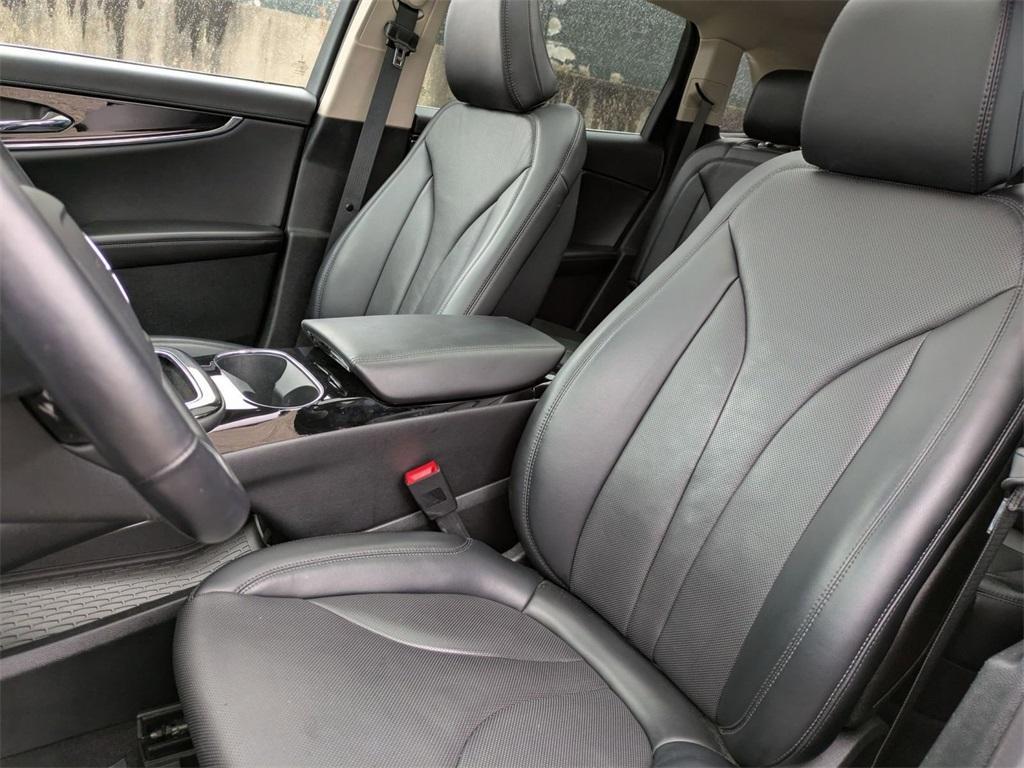 used 2023 Lincoln Nautilus car, priced at $39,475