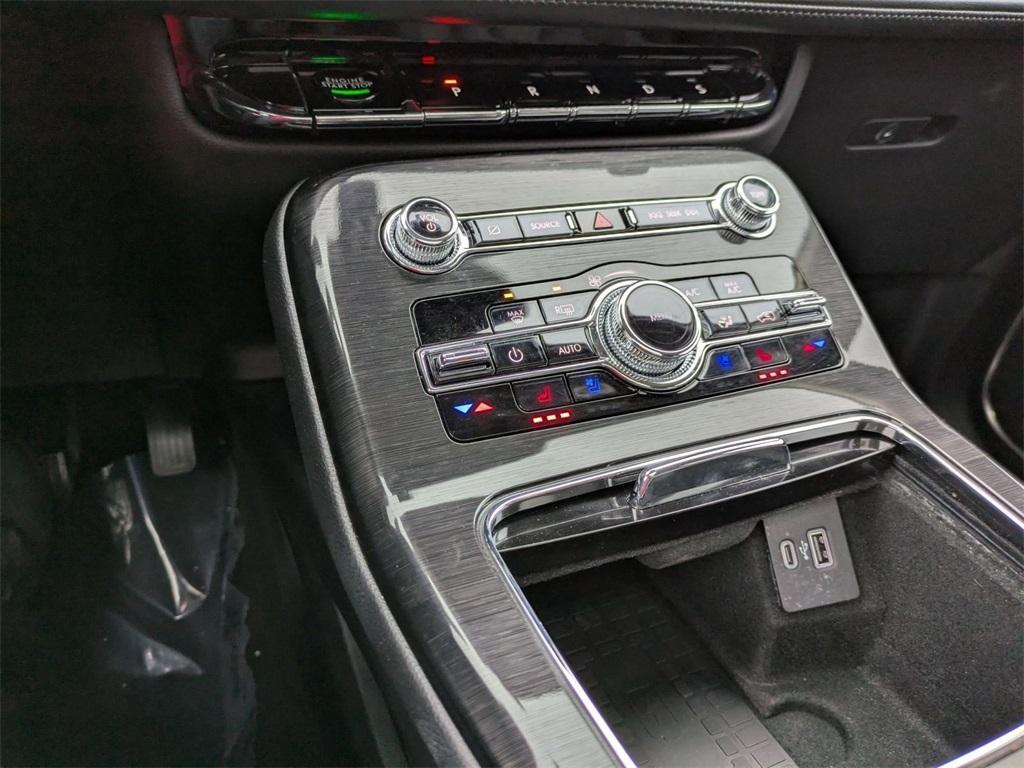 used 2023 Lincoln Nautilus car, priced at $39,475