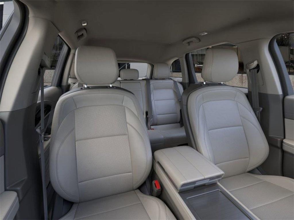 new 2025 Lincoln Nautilus car, priced at $45,926