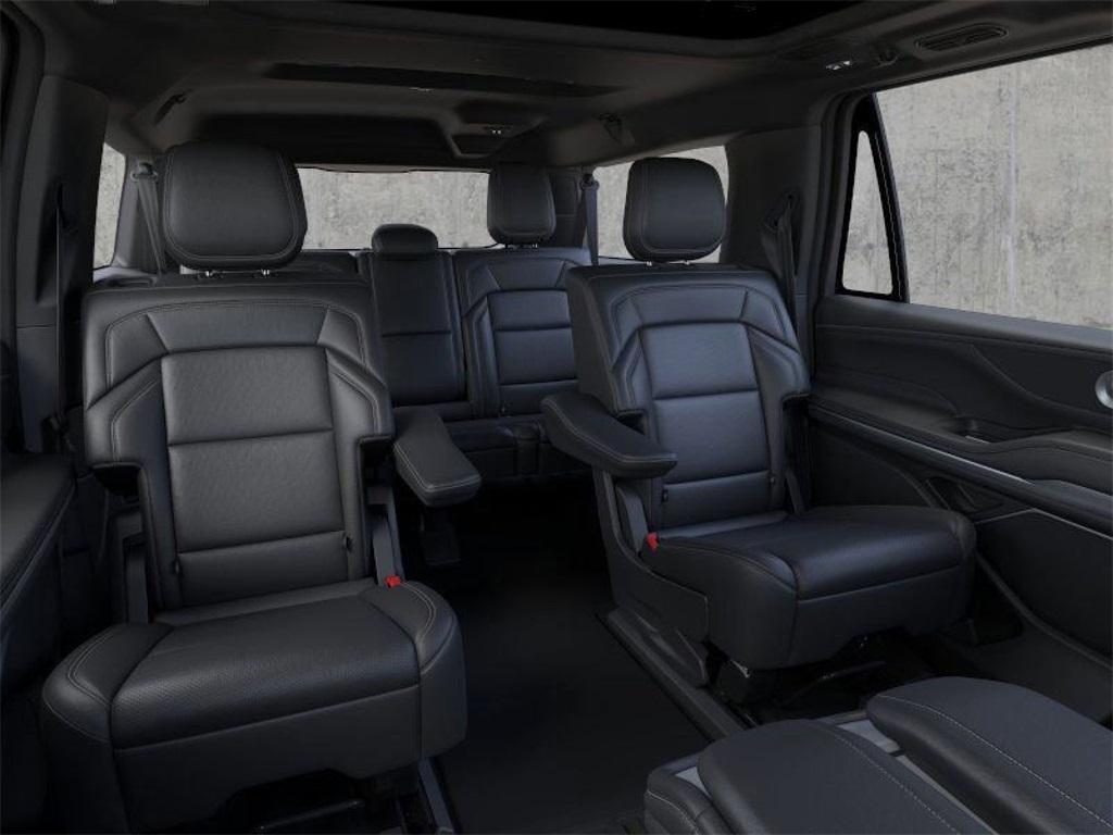 new 2025 Lincoln Navigator L car, priced at $97,946