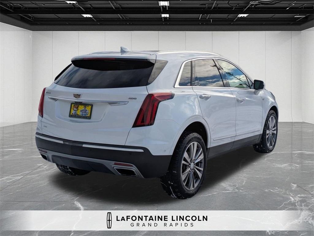 used 2021 Cadillac XT5 car, priced at $21,875