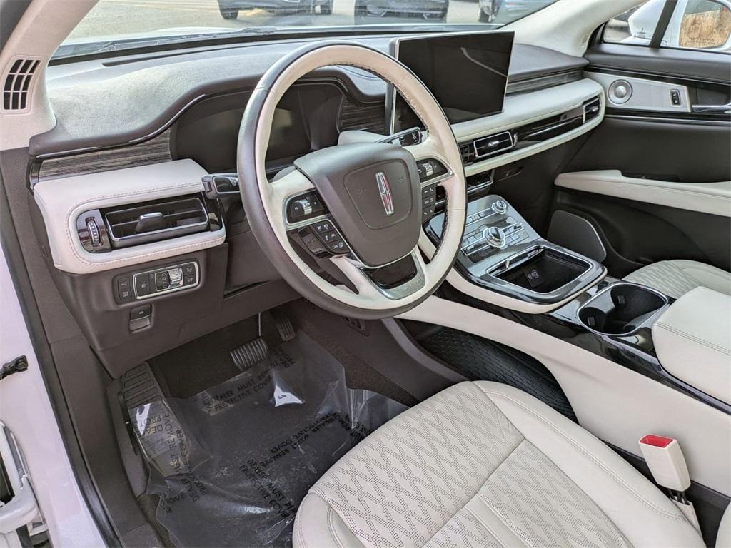 used 2022 Lincoln Nautilus car, priced at $39,950