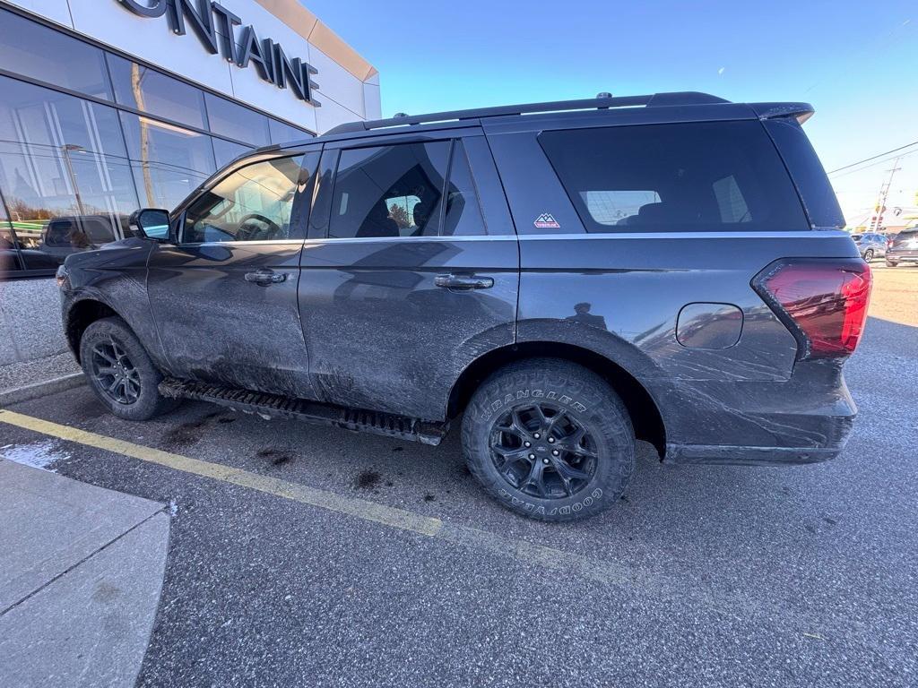 used 2022 Ford Expedition car, priced at $50,975