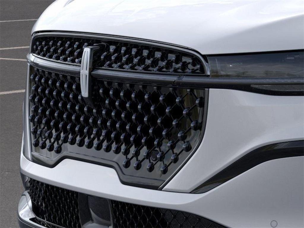 new 2025 Lincoln Nautilus car, priced at $61,421